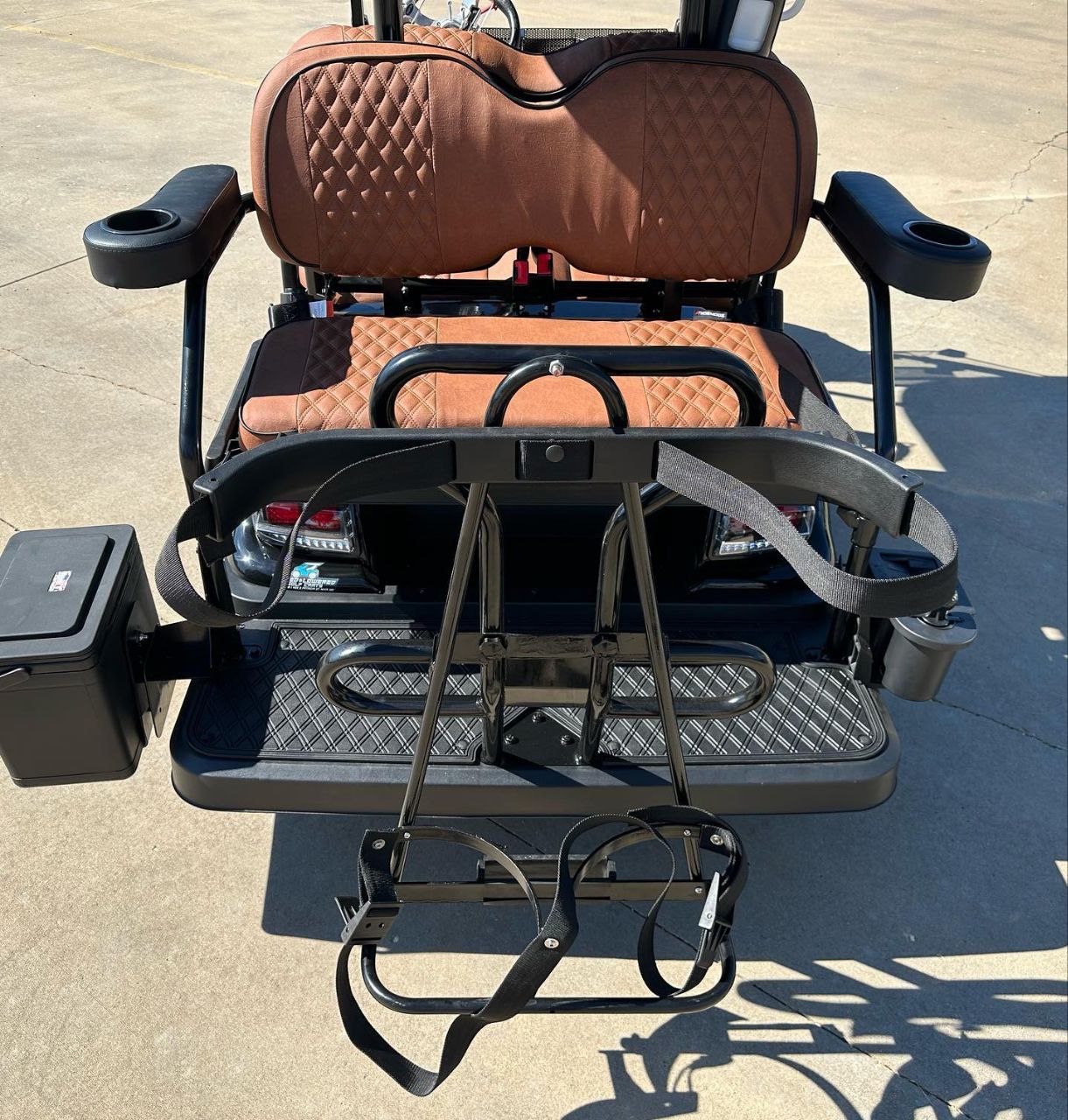 2023 ICON i40 Electric Golf Cart - Image 4