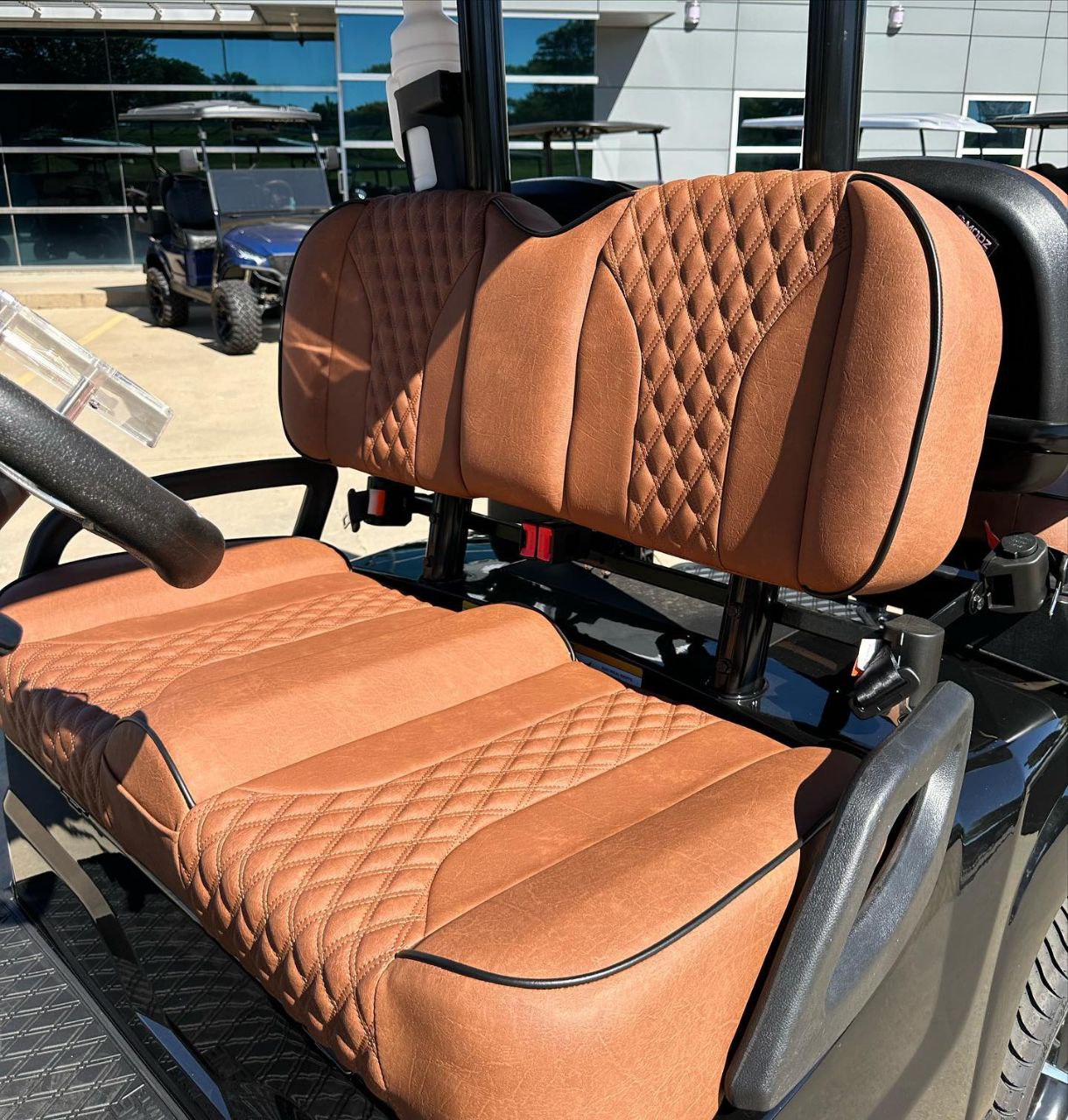 2023 ICON i40 Electric Golf Cart - Image 7