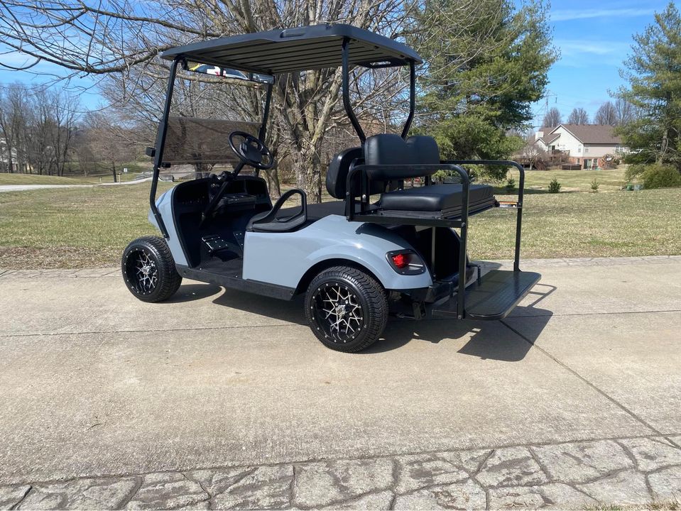 2014 E-Z-GO TXT Gas Golf Cart - Image 5