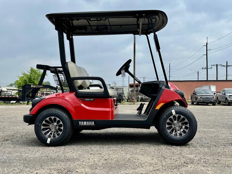 "QuieTech EFI engine of the 2024 Yamaha Drive2 golf cart showcasing advanced fuel-efficient technology."