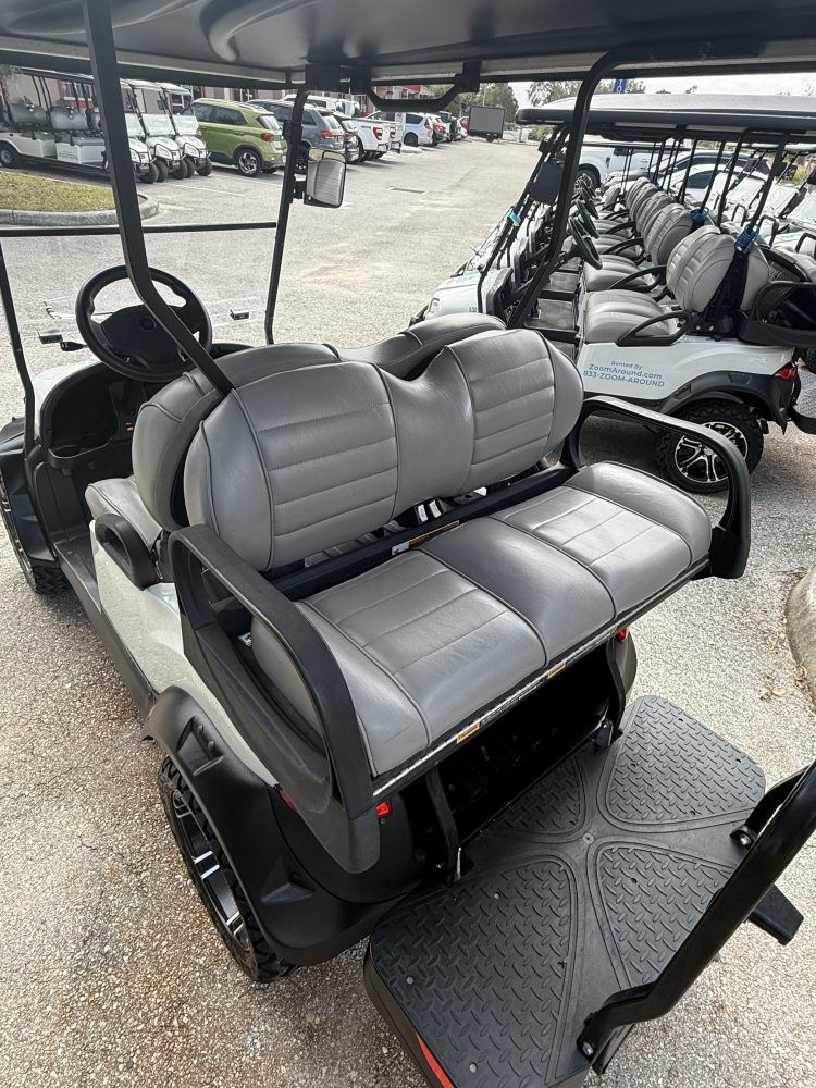 2021 Club Car Onward Lifted Golf Cart – Stylish and Powerful - Image 3